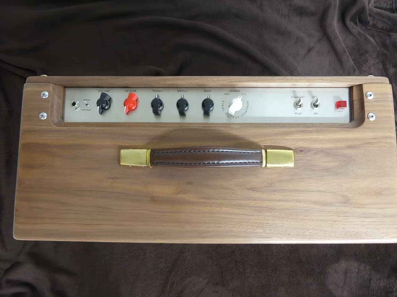 Alessandro Crossbred Mutt Amp