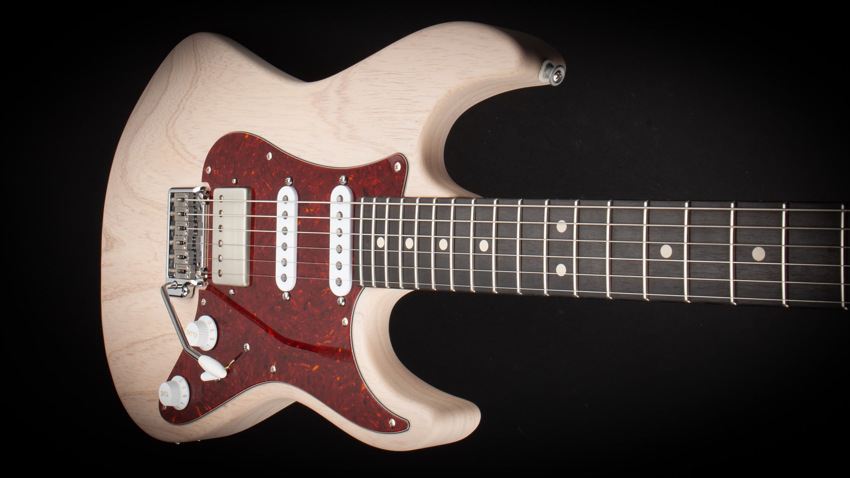 “THE 96 - CONTEMPORARY“