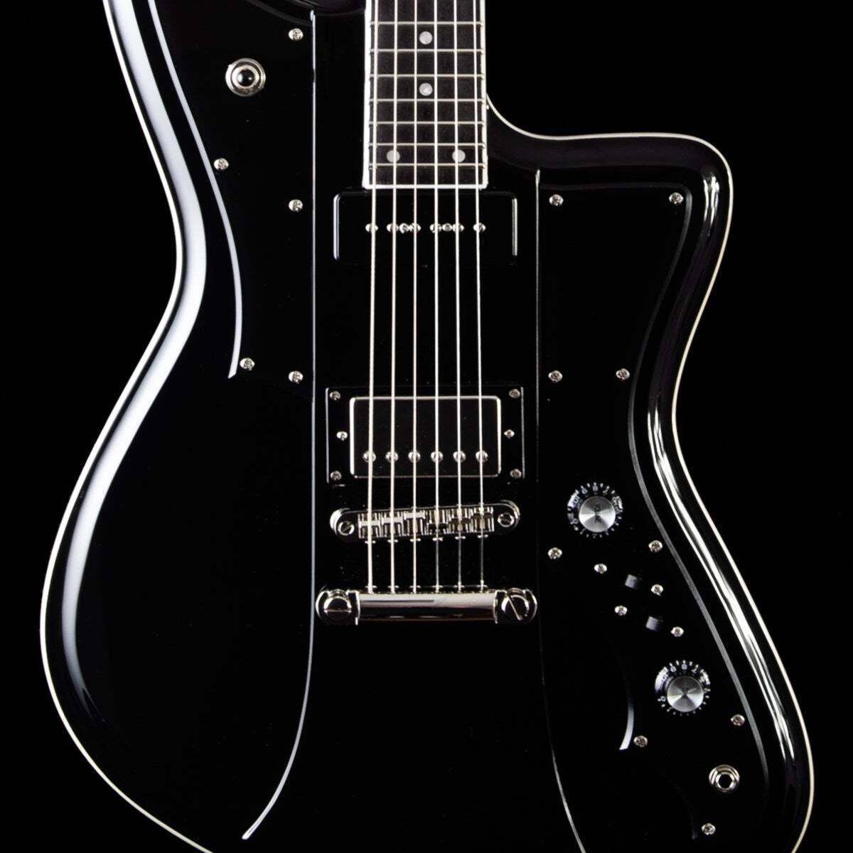 MONDO MONDATA / Rivolta Guitars by Dennis Fano