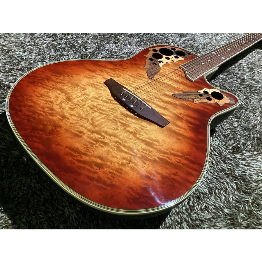 ルックスも素敵なエレアコ】Ovation CS257 Celebrity Deluxe/USED