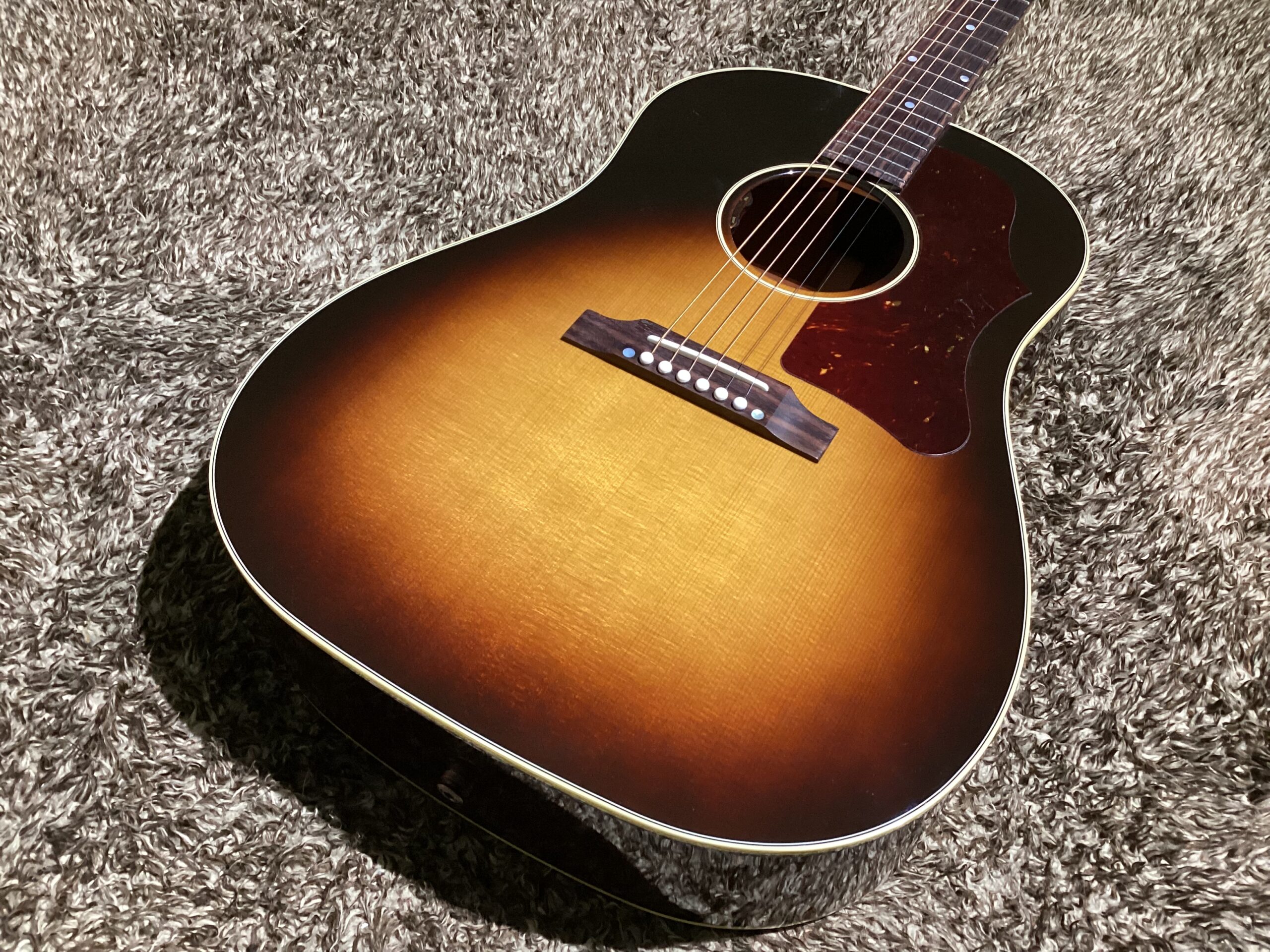 ビリーズエンター 2022年製 Gibson J-45 STD 純正ハードケース