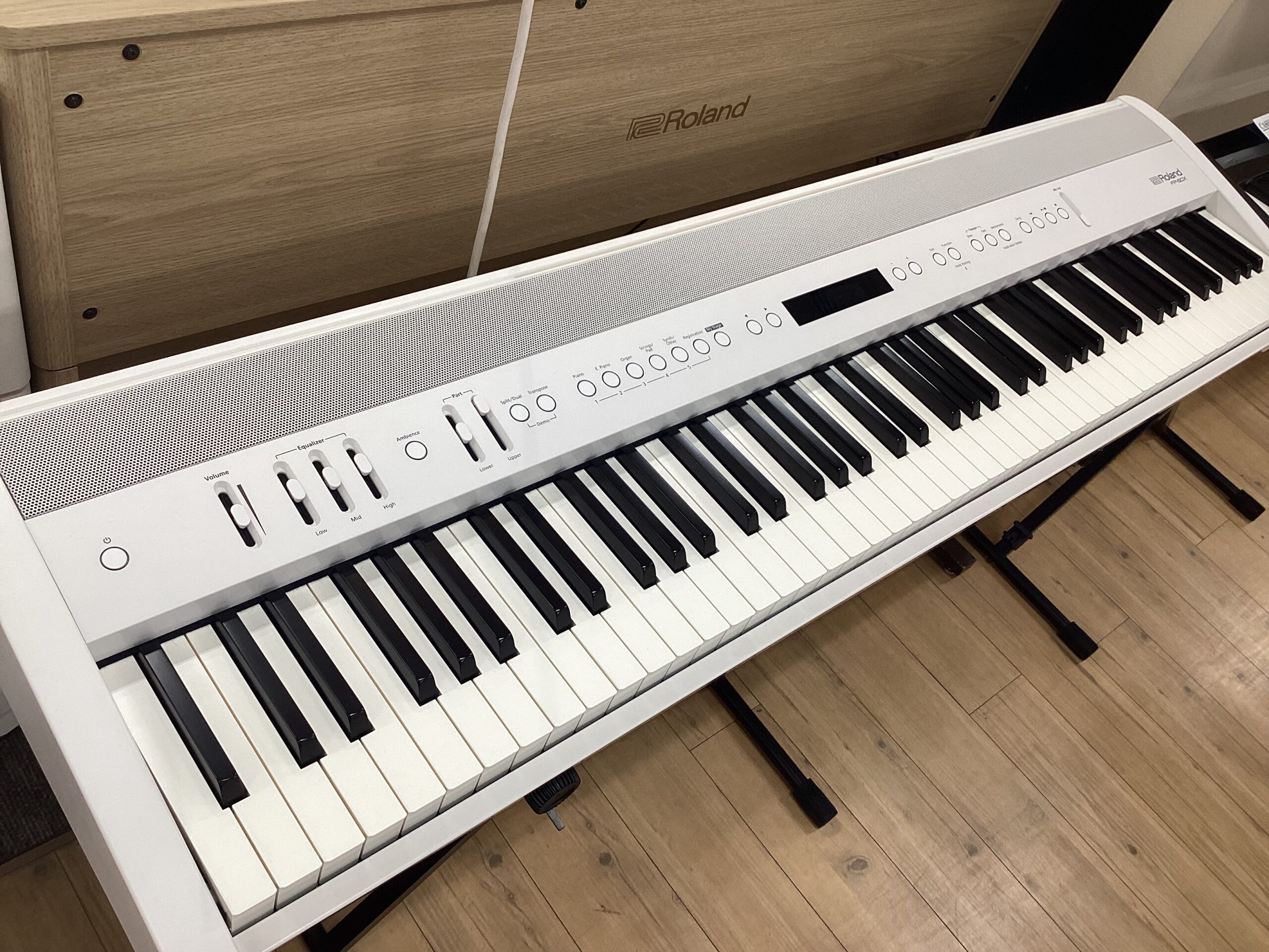 ☆SOLD OUT【展示品特価】Roland FP-60X | あぽろん | 新潟の楽器販売 ...