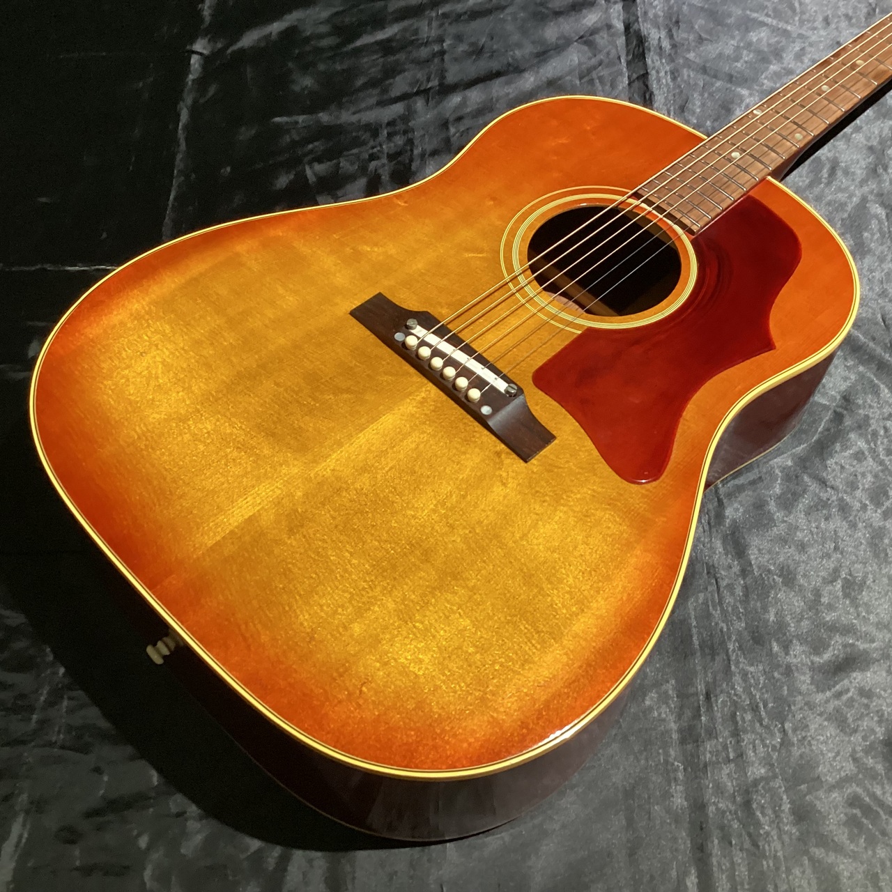 Vintage】Gibson J-45 ADJ Cherry Sunburst 1966年製/USED | あぽろん | 新潟の楽器販売・通販・音楽教室