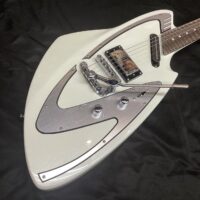 EASTWOOD GUITARS Backlund Model 100 DLX/Pearl White